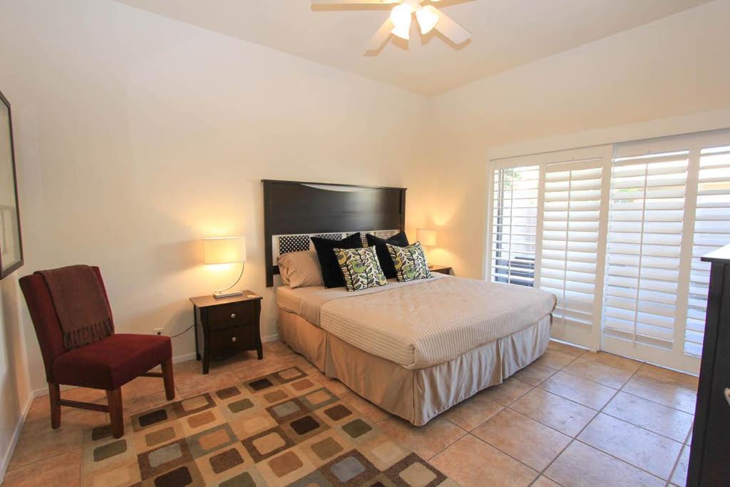 Popular attractions Area Nearby Property